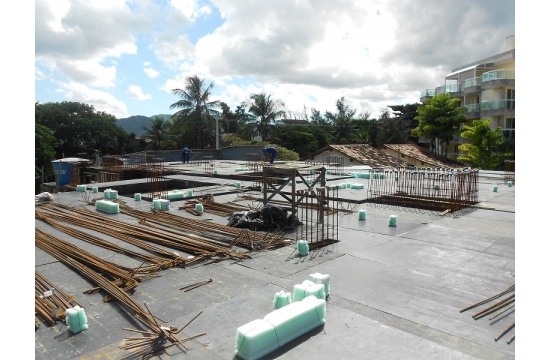 ASSOALHO DA  LAJE DO TETO DO 1ºPAV. TIPO