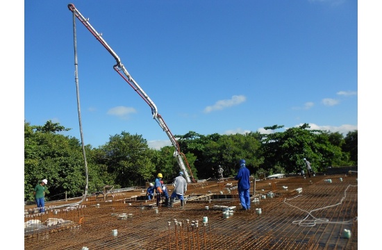 CONCRETAGEM DO TETO DO 1ºPAV. TIPO